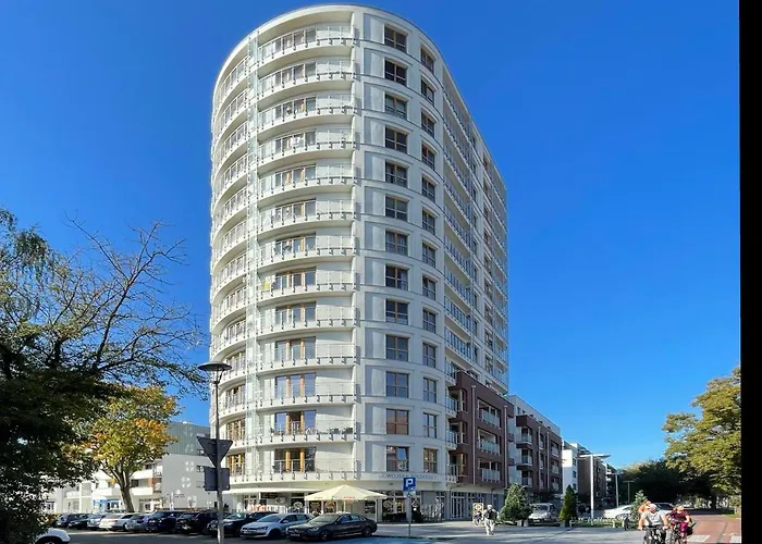 4Uapart-Apartment Suite Platan Tower Paradiso