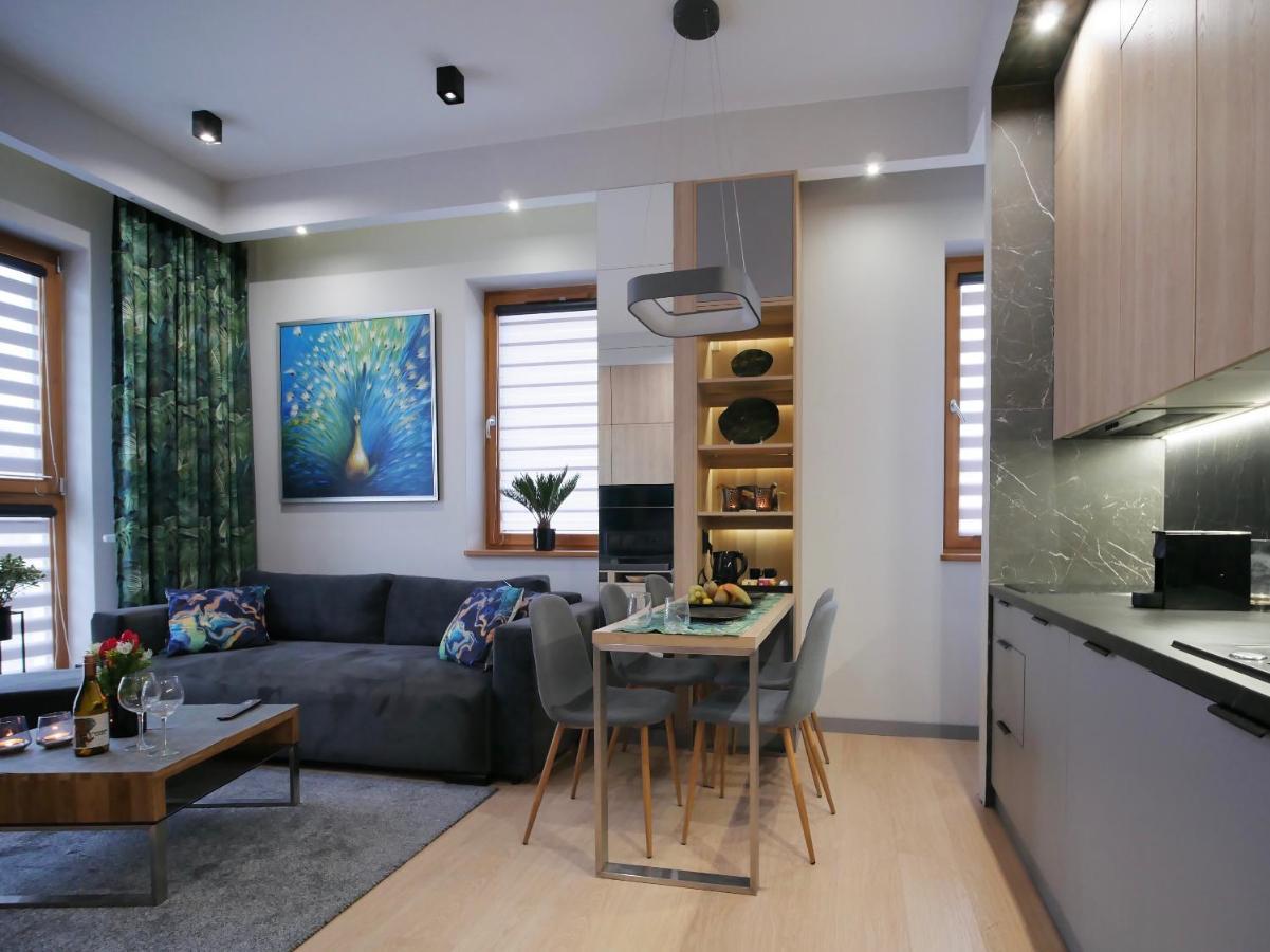 4uapart-apartment Platan Tower Paradiso * Świnoujście