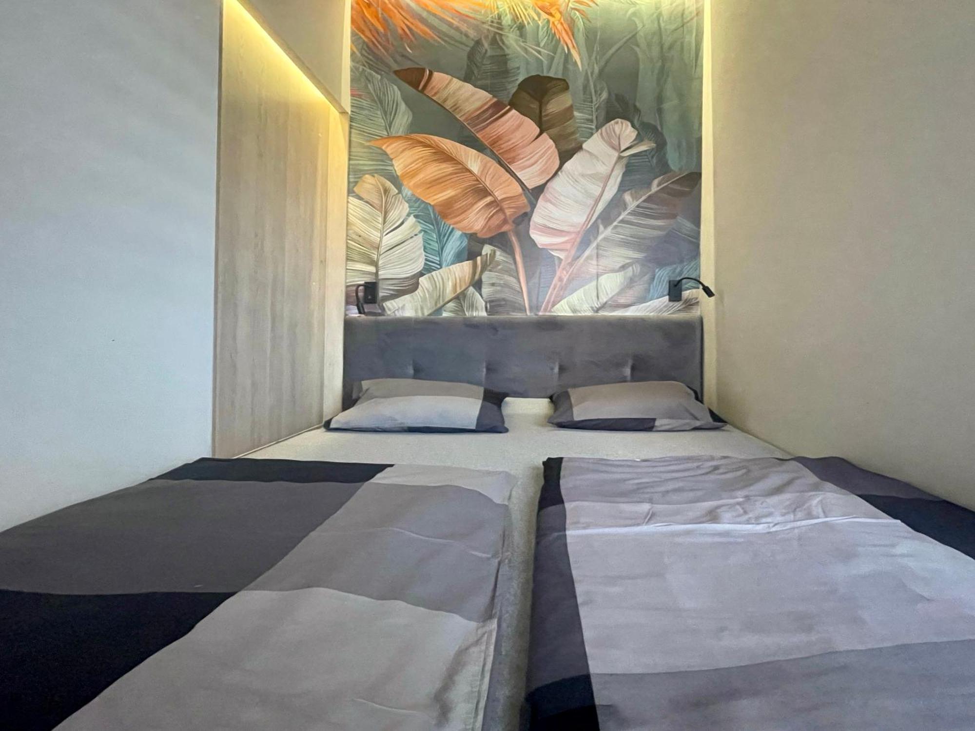 4uapart-apartment Platan Tower Paradiso Апартаменти *